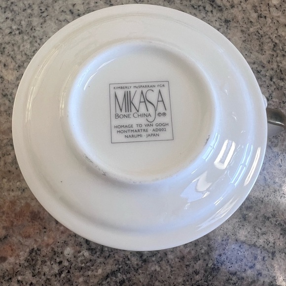 Mikasa Montmartre cups and saucers, bread and butter plates, and salad plates - Picture 8 of 17